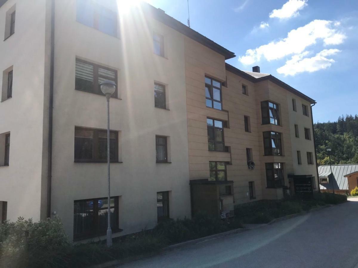Kozel 1 Apartamento Janské Lázně Exterior foto